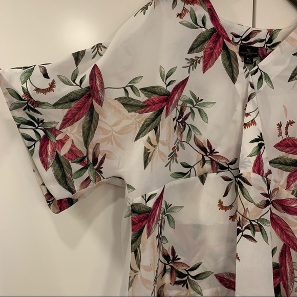 Worthington white and tropical flowers and leaves blouse size PL - Picture 4 of 7